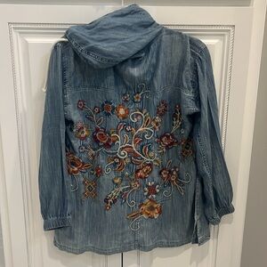 NWT Kyla Seo denim embroidered top/ tunic